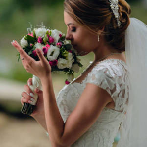 Séance de maquillage à domicile - Service spécial mariage - Institut de Beauté L'Eden à Jougne